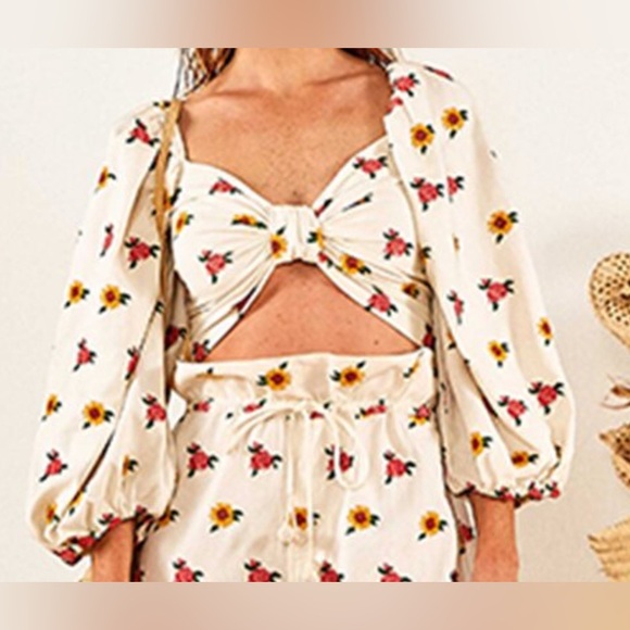 FARM Rio
Cross Stitch Crop Top - Picture 2 of 5